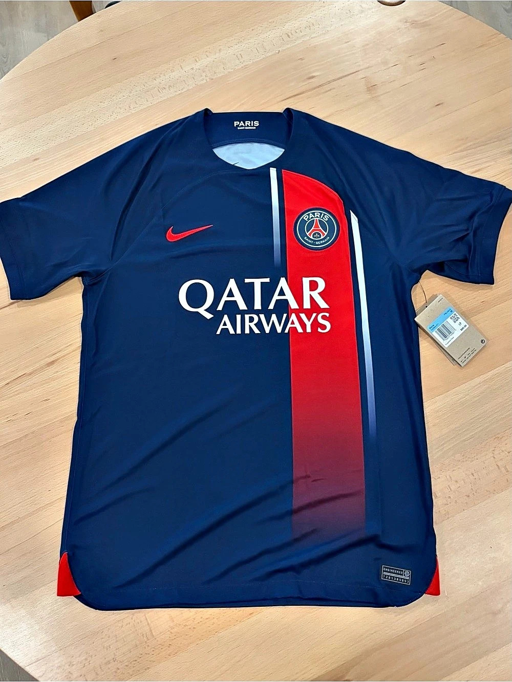 Nike Paris Saint-Germain 2023/24 Stadium Home Jersey Men’s Size Medium